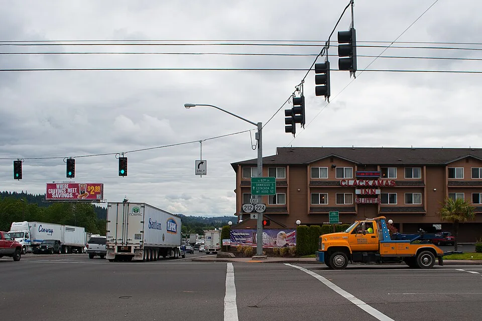 The Highway 212/224 junction in Clackamas, Oregon with freight trucks passing through