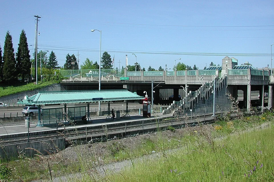 NE 82nd Avenue MAX station in East Portland, Oregon